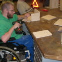 Nistkästen-Bau – Gemeinsames Projekt mit Behindertenhilfe der Caritas